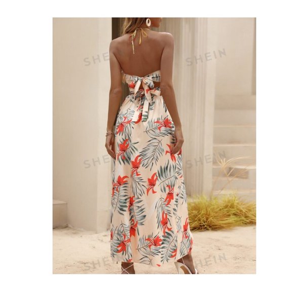 Halter Sundress with Side and Back Cut-Out and Front Slit EXTRA LARGE NIB - Picture 3 of 10